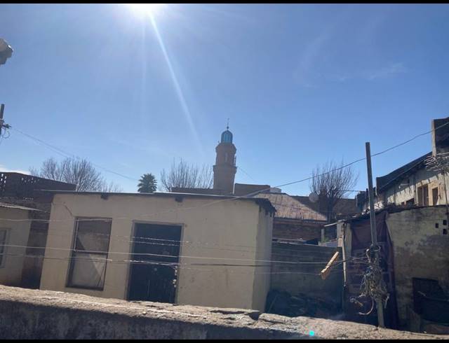 6 BEDROOM HOUSE FOR SALE IN BERTRAMS
